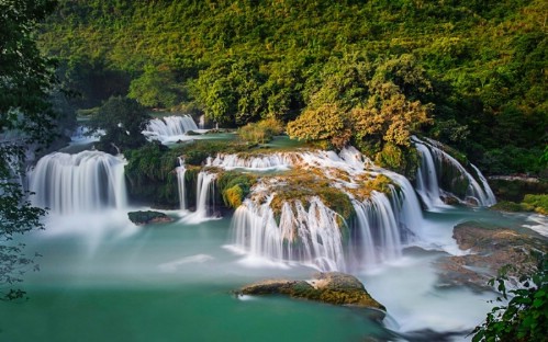 Ba Be Lake - Ban Gioc Waterfall 3 Days 2 Nights